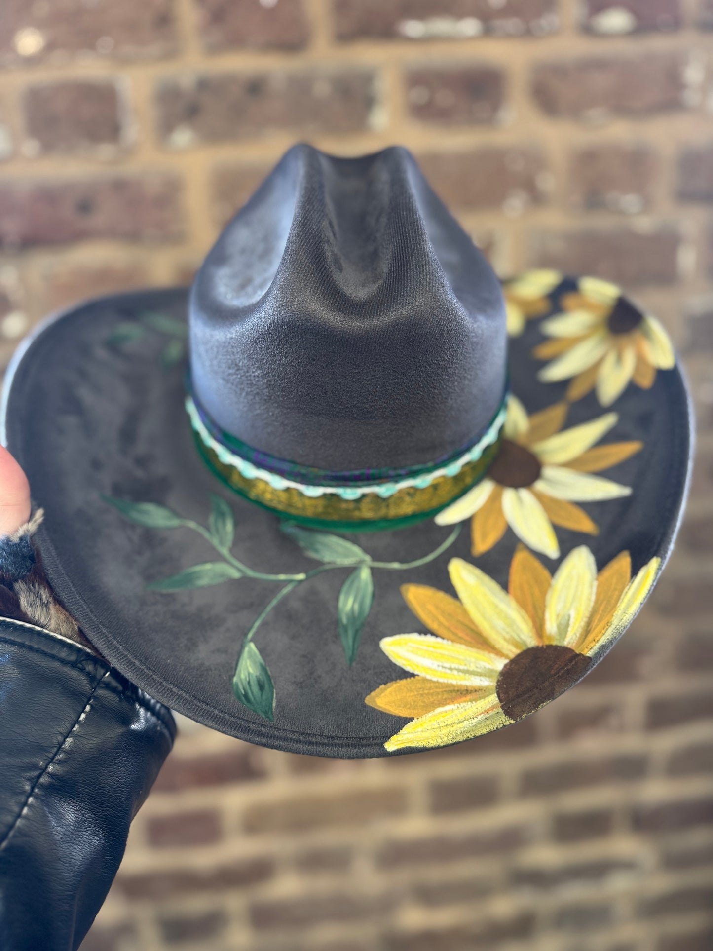 Sunflower Cowgirl (READY TO SHIP)