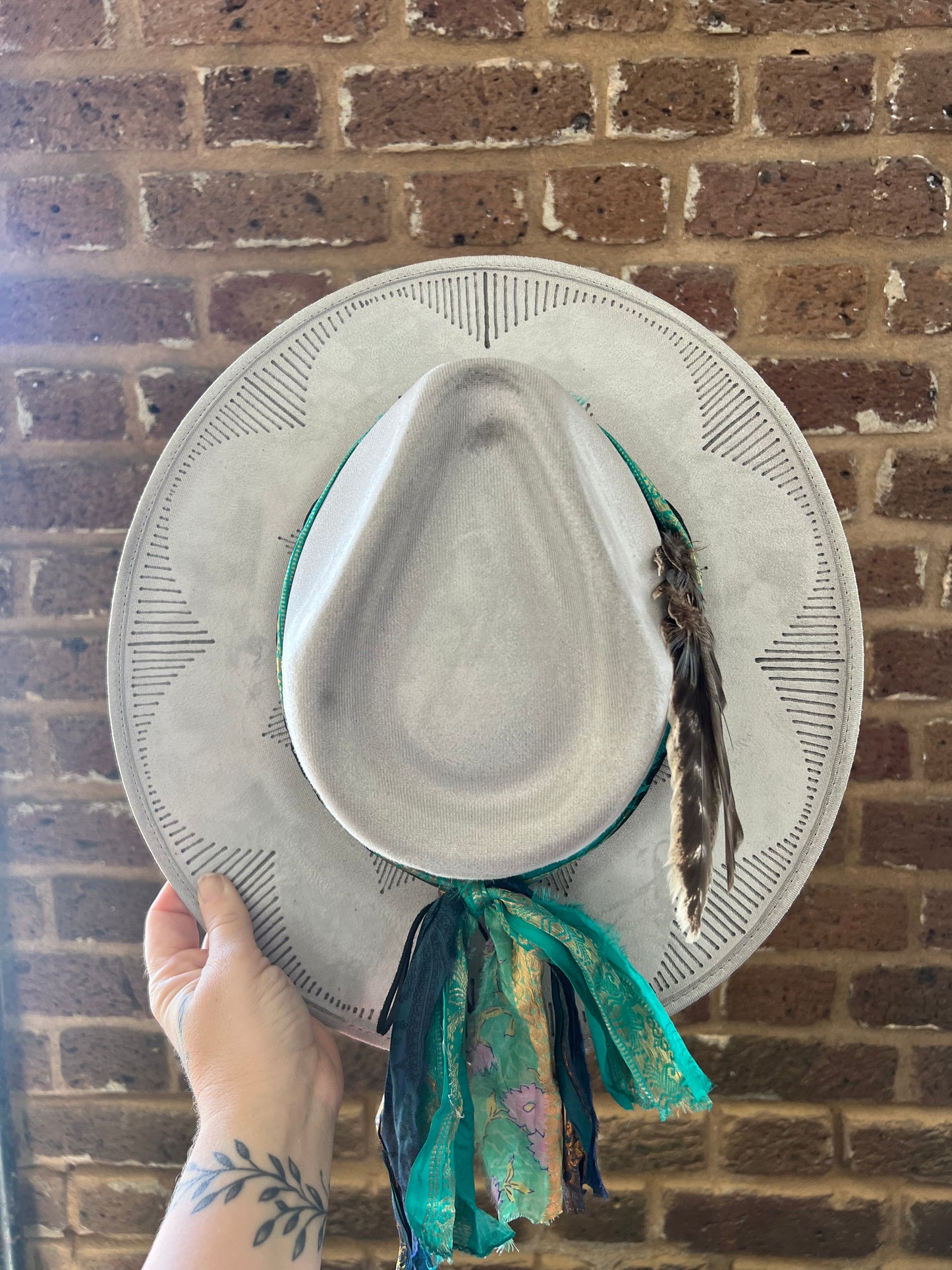 Nashville Thrill Hat 3 weeks out (FREE SHIPPING)