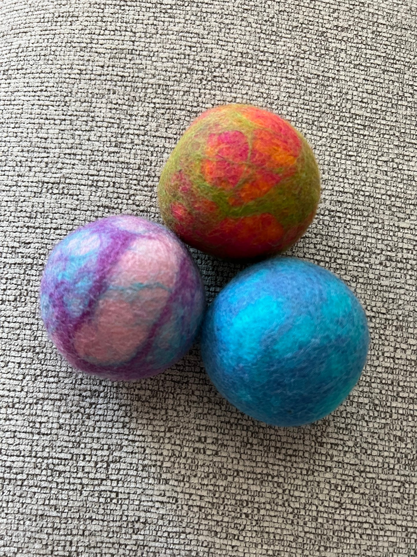 Organic Lincoln Wool Dryer Balls (SET OF 3) Colorful Blast