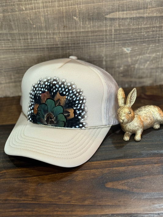 Sandy 3 Feather Trucker